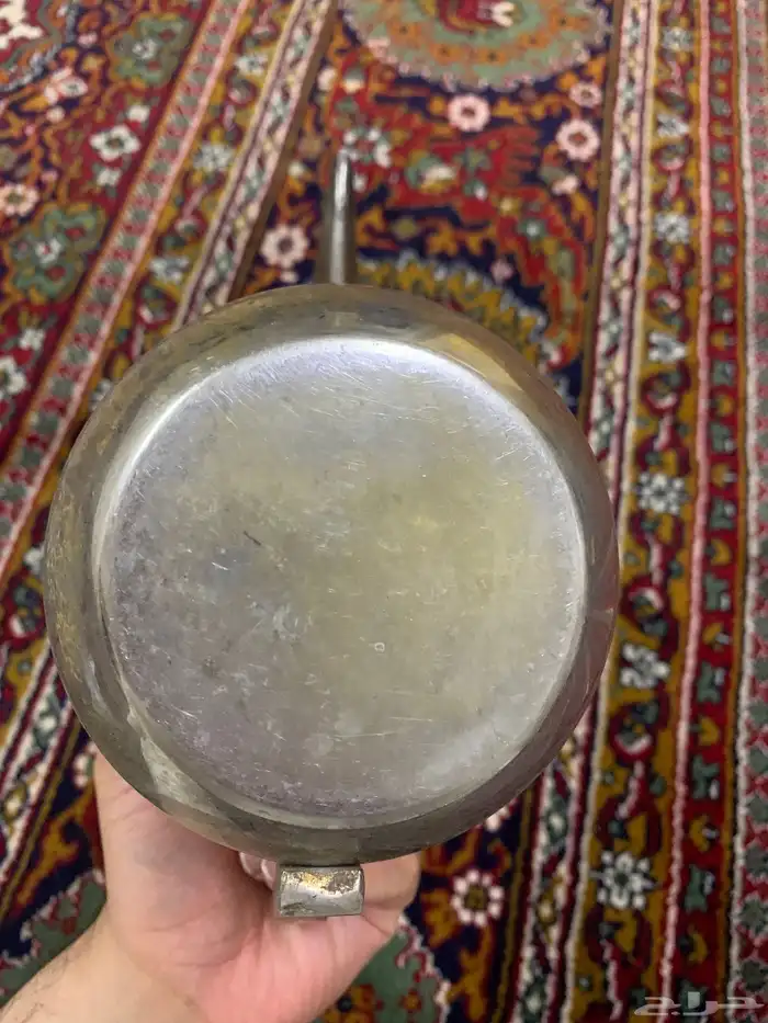 دلة العساف مسح مقبض عريض ذهبي 5