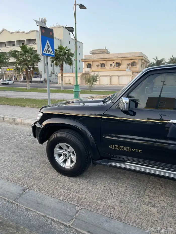 نيسان باترول سوبر سفاري 1