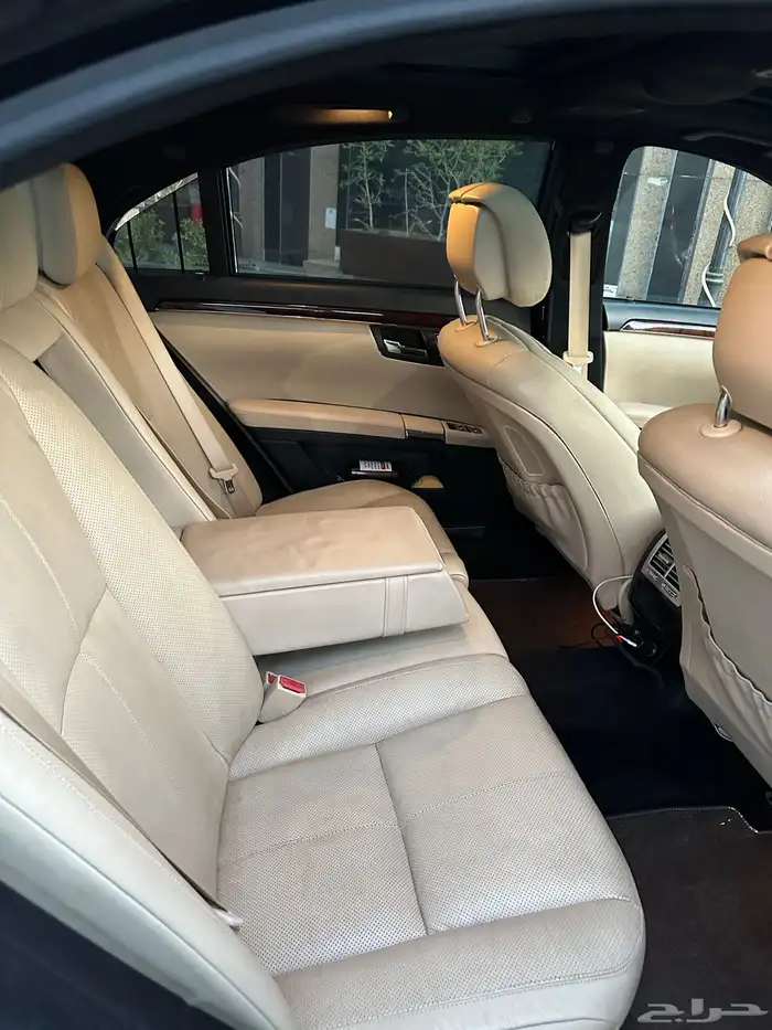 مرسيدس S550 دفع خلفي 13