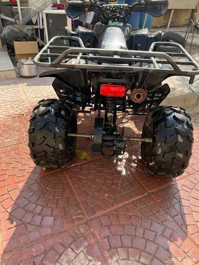 دباب صيني في قير 3