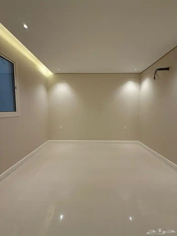 فلل روف ارضيه للبيع حي الريان 17