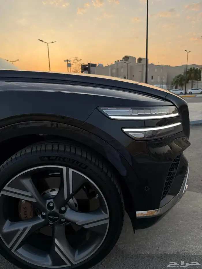 جينيسس GV80 2025 رويال فل كامل بحالة الاصفار 6