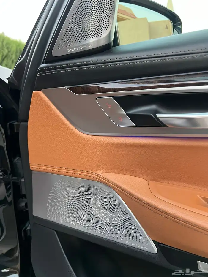 بي ام دبليو 750 LI ممشى قليل 2016 شبه جديد 22