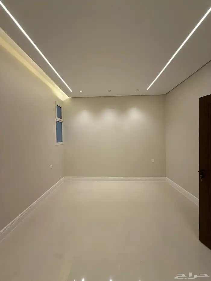 فلل روف ارضيه للبيع حي الريان 6