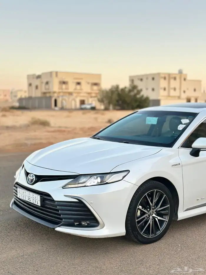كامري هايبرد 2021 10