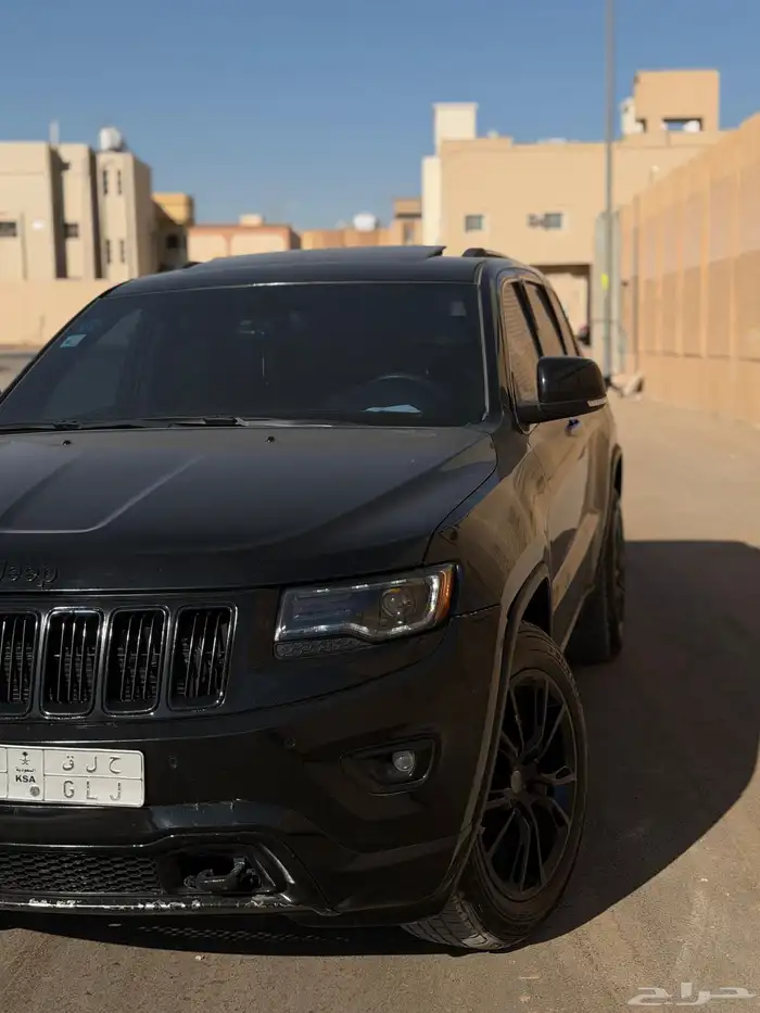 جيب قراند شروكي فل لمتد 2015 نظيف 2