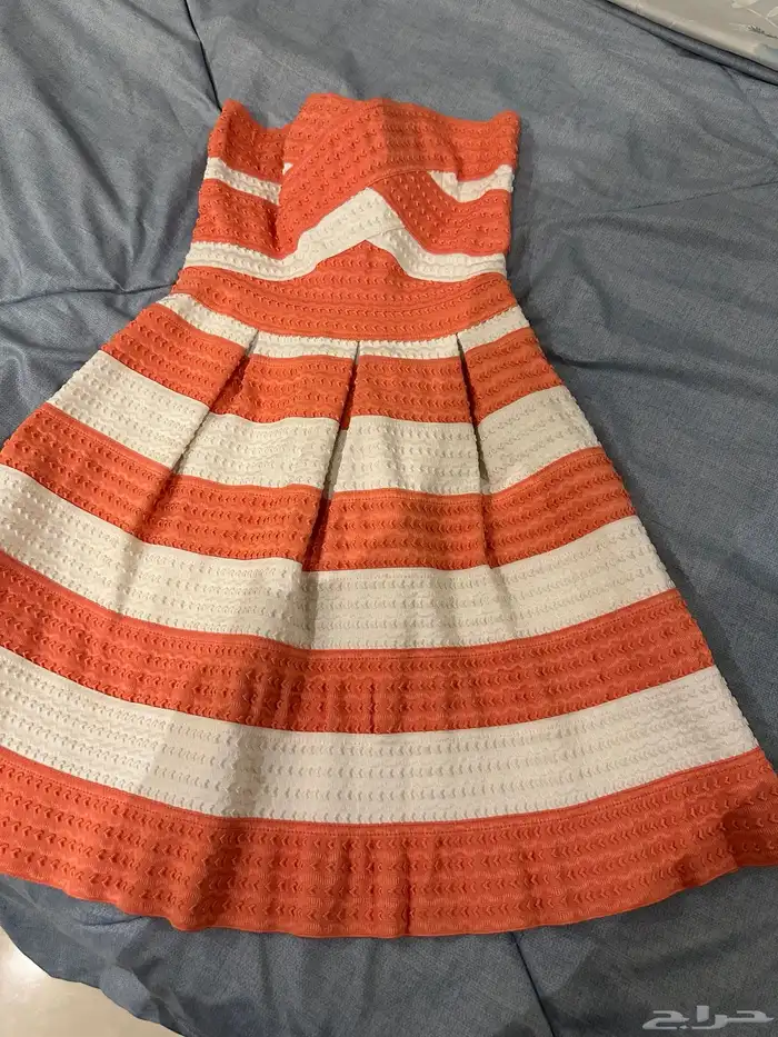 فستان انيق نظيف 0