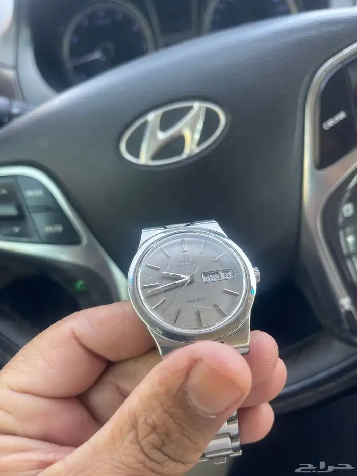 ساعة يد اوميقا سويسريه 1