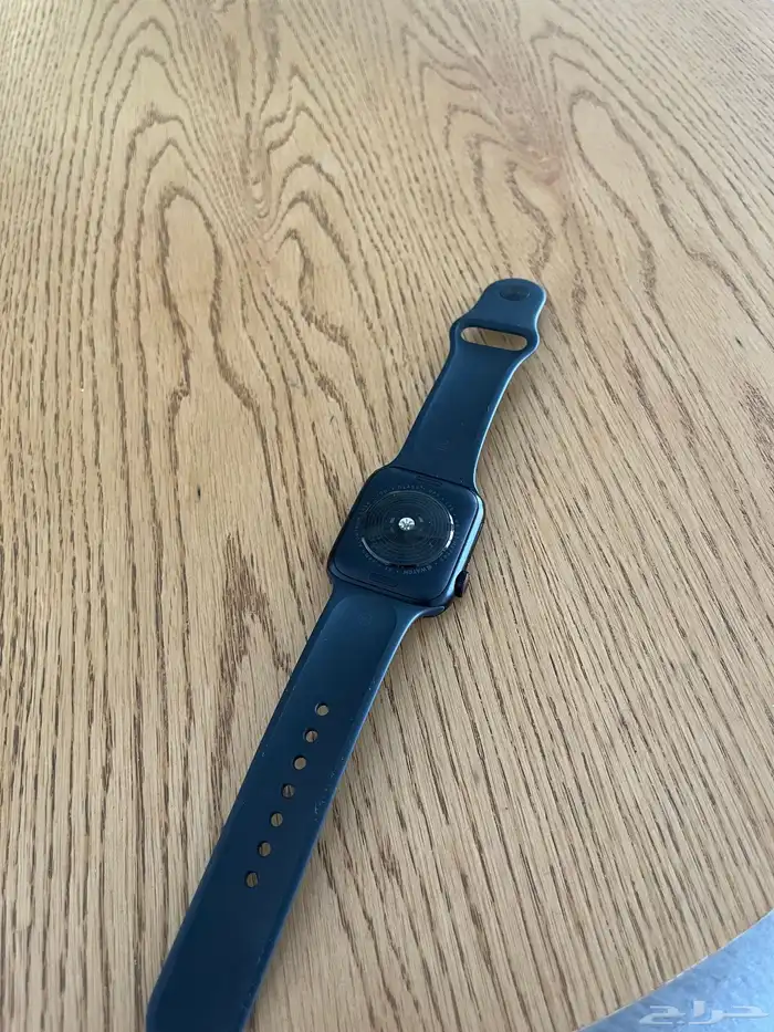 ساعه ابل Apple watch 4