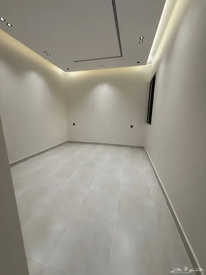 للبيع روف بملحق علوي حي النسيم خميس مشيط 750الف 18