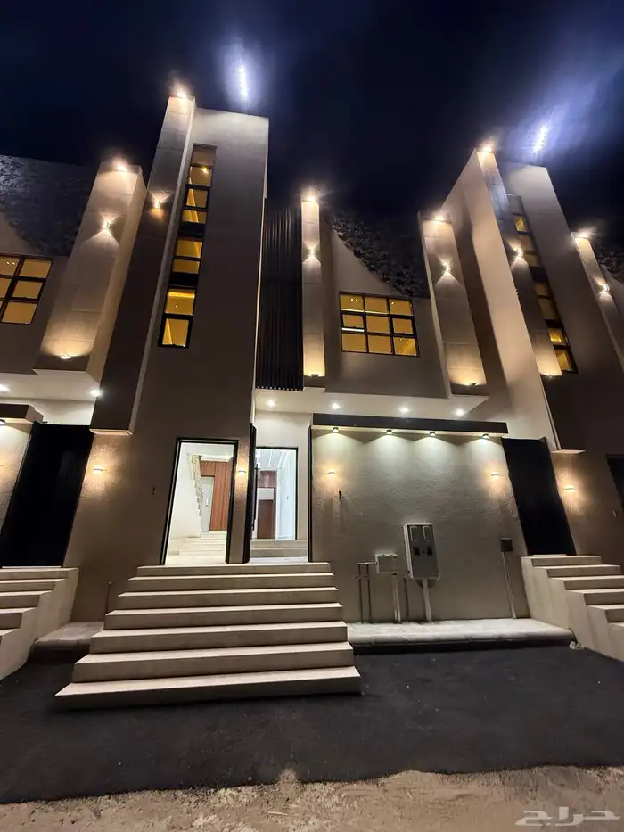 للبيع روف بملحق علوي حي النسيم خميس مشيط 750الف 1