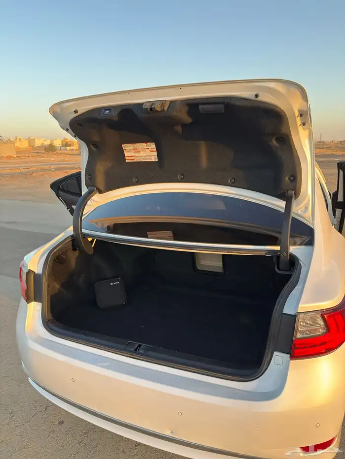 لكزس 2018 es DD 16