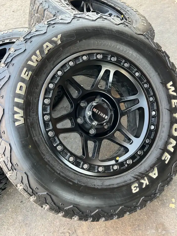 جنوط   ميتود اسود مقاس 17 مع كفرات حجرية تاريخ 23 جمس 9