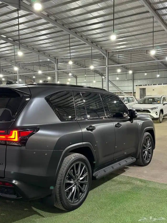 جيب لكزس F Sport موديل2023 4