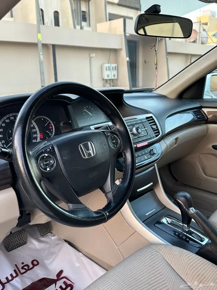 هوندا اكورد 2017 ابيض استاندر 7