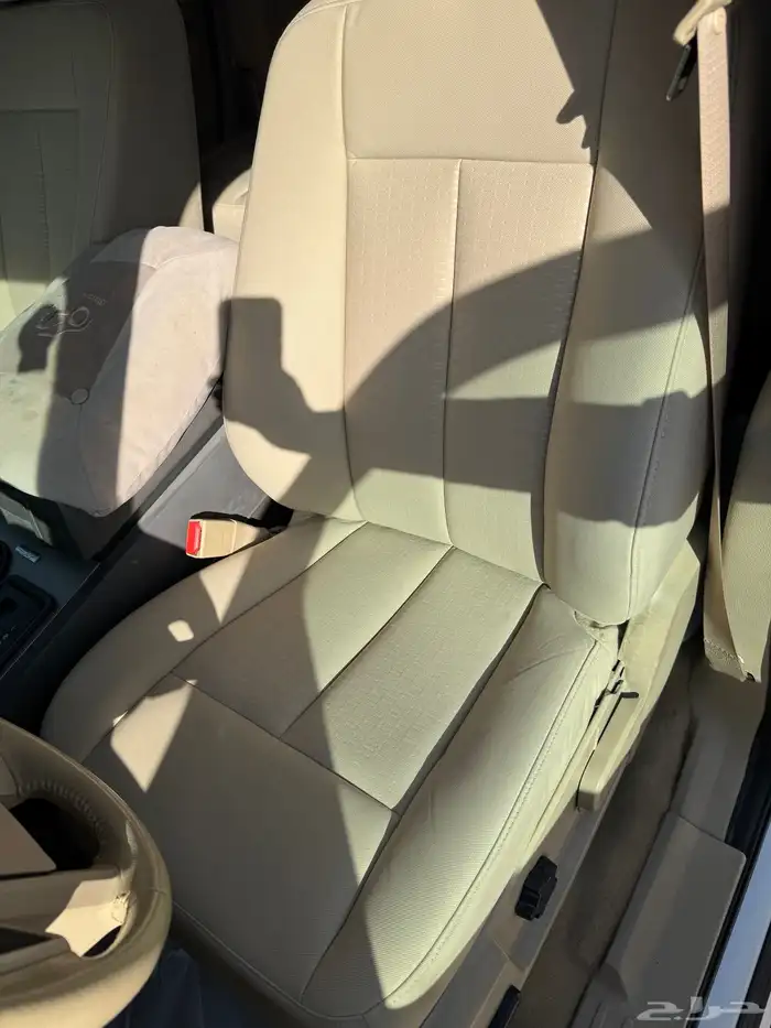 فورد اكسبيدشن 2013 17