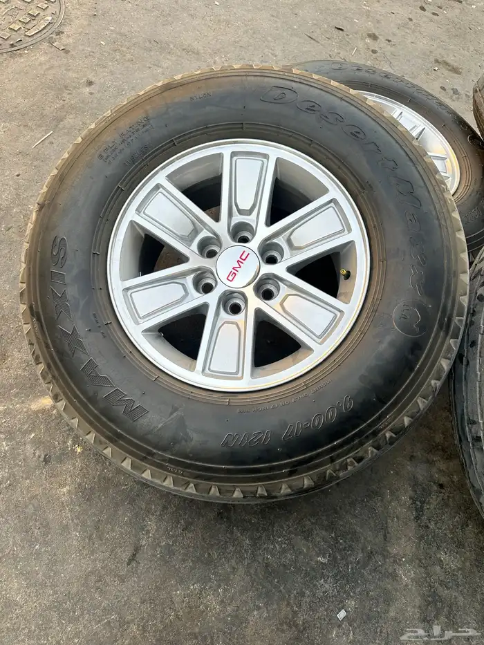 جنوط كويتي جمس سيرا مع كفرات بالون ماكسس 900.17 ت22 11