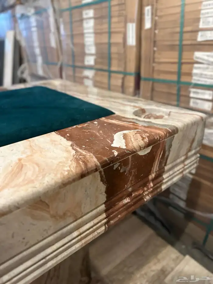 طاولة بلوت 21