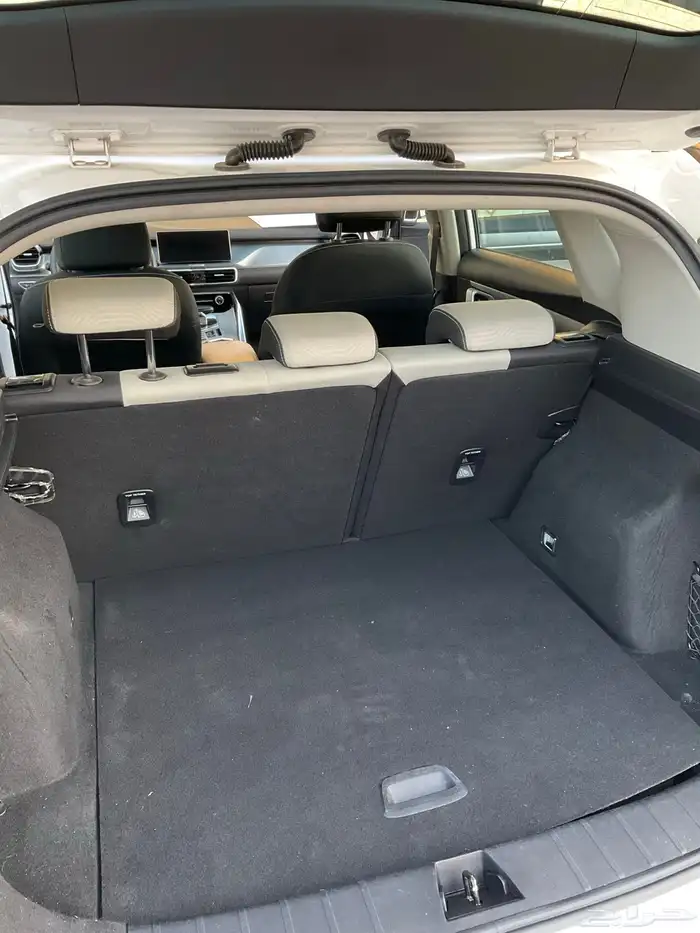 جيلي كولراي موديل 2023 ممشى 97 الف فقط شرط بدي ومحركات 5