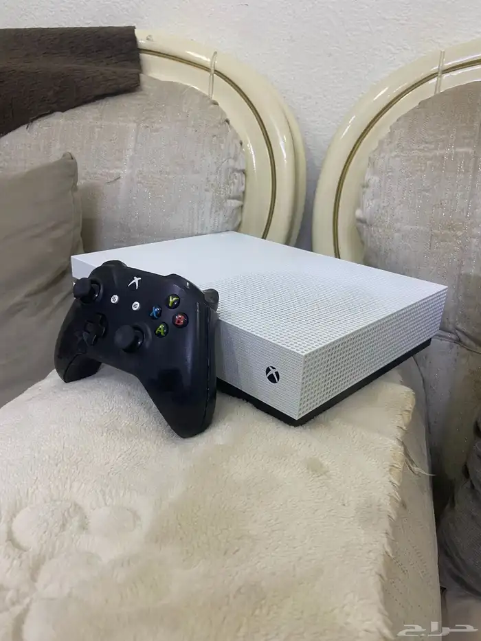اكس بوكس ون اس XBOX ONE S 1