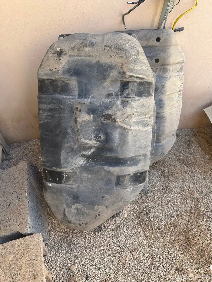 تانكى بنزين جيب ربع موديل 2018 فيه طعجة خفيفة 0