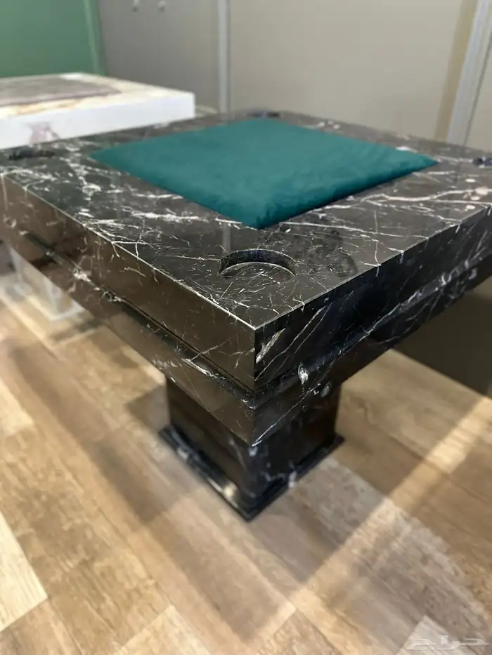 طاولة بلوت 19