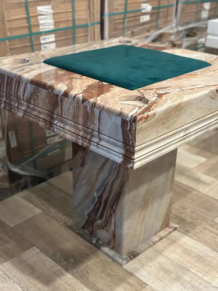 طاولة بلوت 1