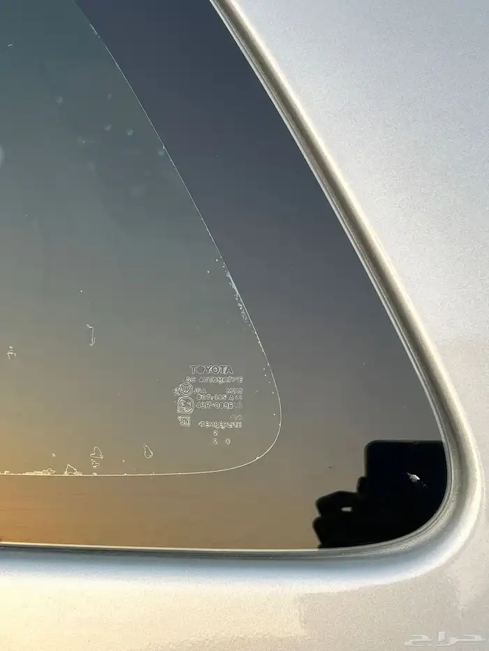 انوفا 2012 للبيع اوتوماتيك 6