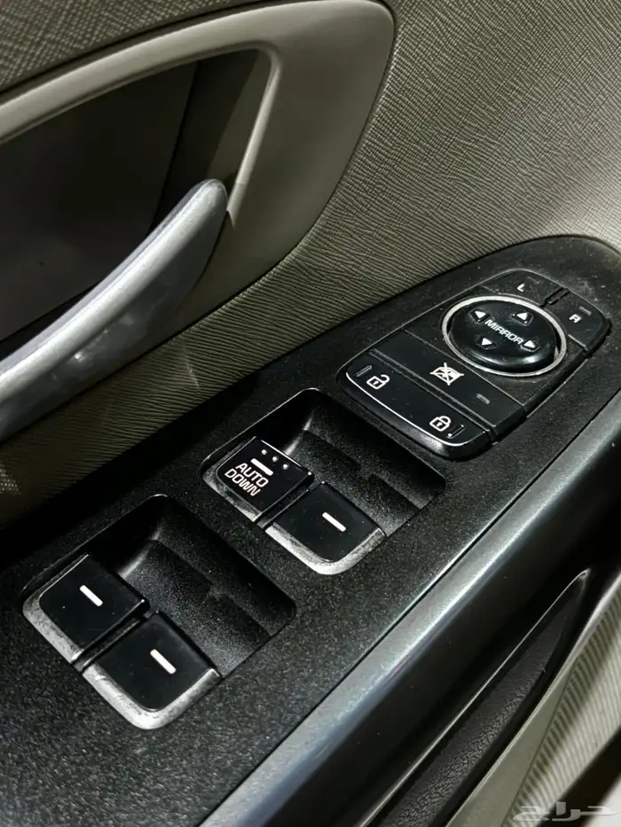 كيا كرنفال 2016 عائليه ثلاث صفوف 17