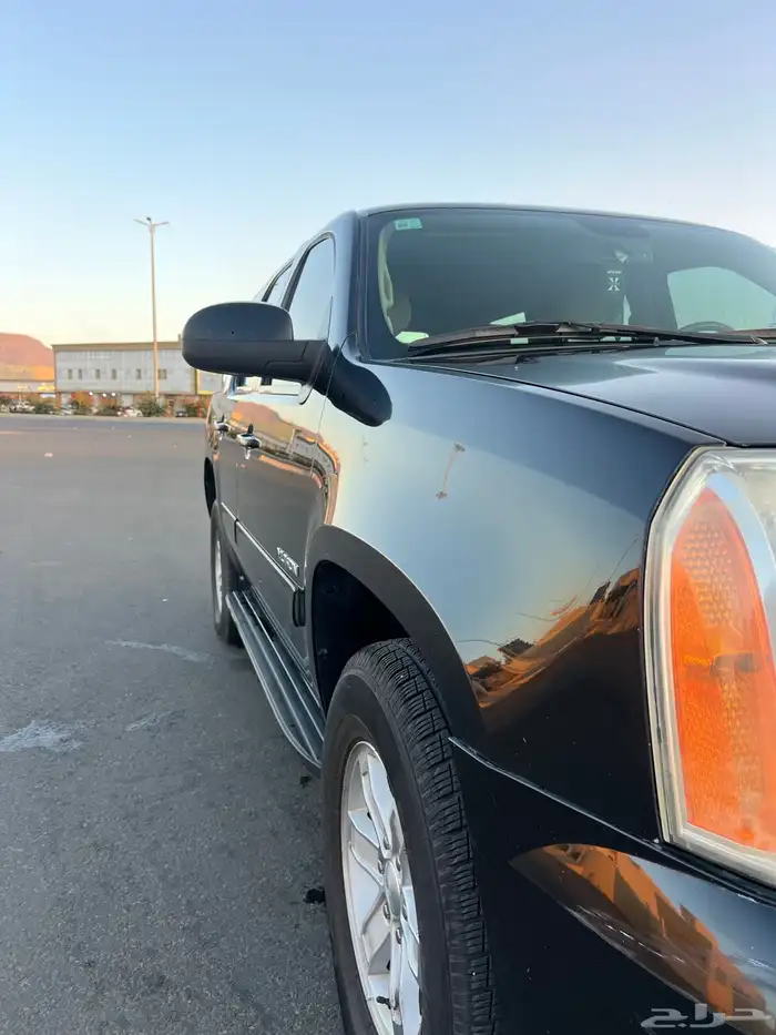 للبيع يوكن 2012 6