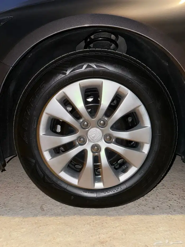 كفرات وجنوط وطيس هوندا اكورد 2013-2017 1