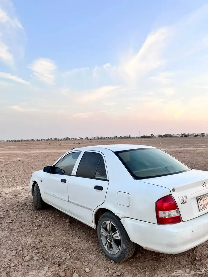 مازدا مديل2001 نوع 3قير عادي مكيف ثلج لبيع او البدل 0