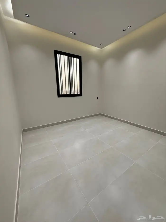 للبيع روف بملحق علوي حي النسيم خميس مشيط 750الف 23