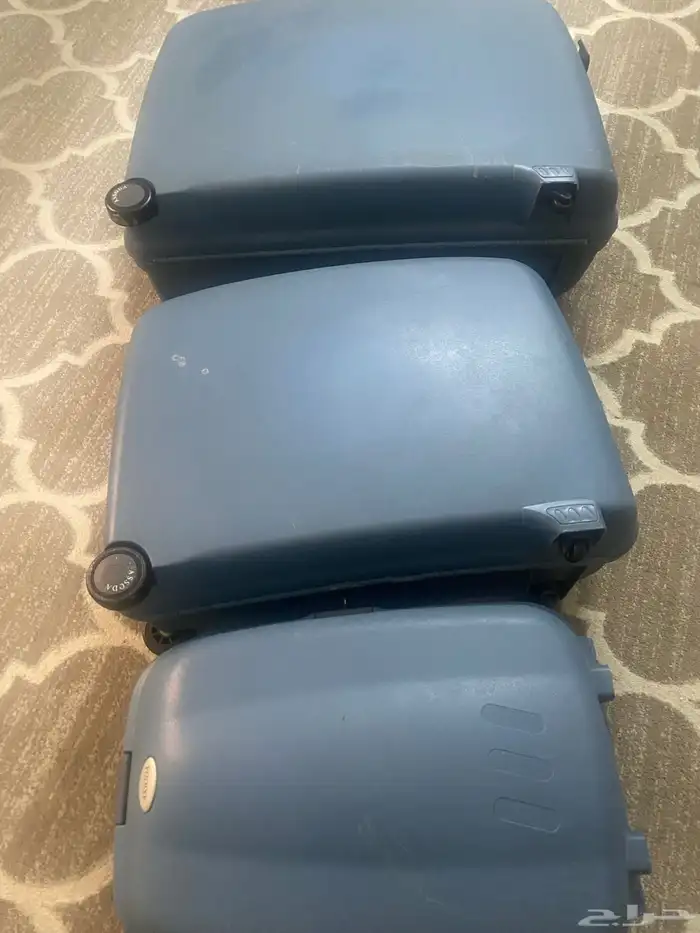 طقم شنط. فايبر. ثلاث سعر البيع 200 0