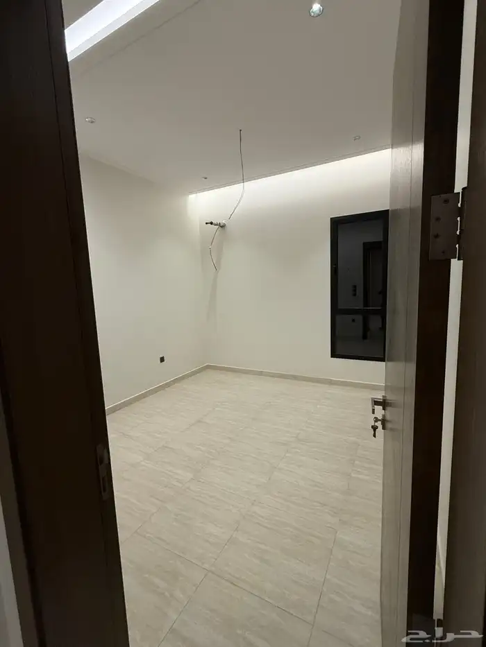 شقة فاخرة للبيع حي الفيصلية 9