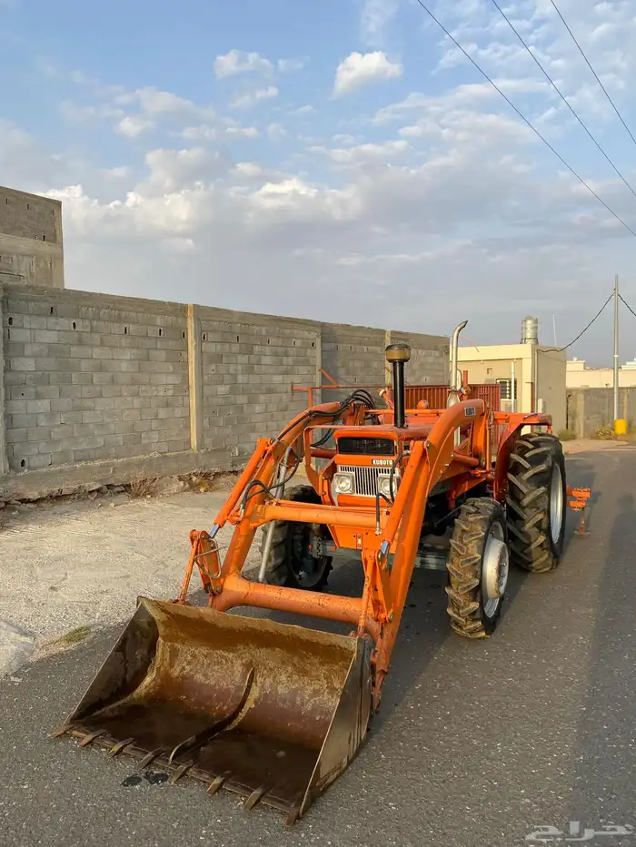 حراثة كابوتا للبيع  مخزنة 10