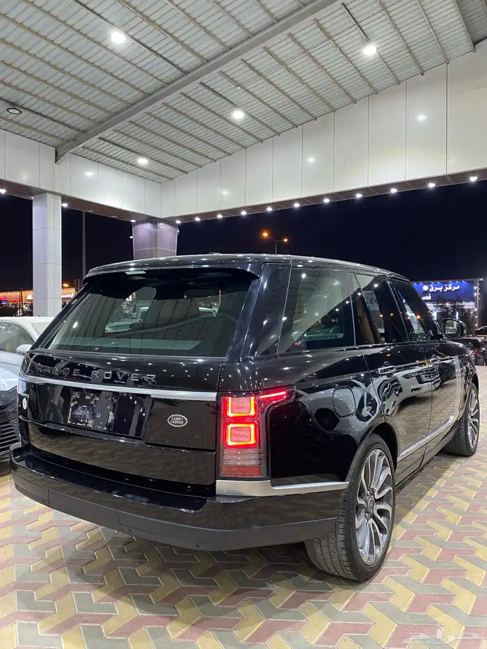 رينج روفر V8 المديل 2015 العدد 269 الف 17