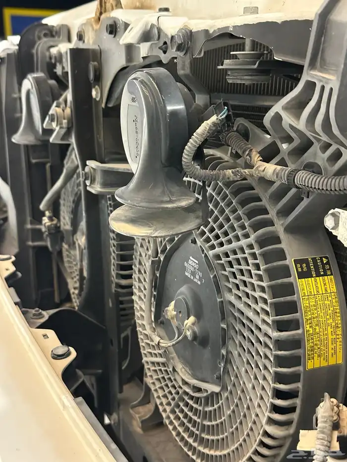 سكويا 2015 مخزن دبل ثلاجه (شبه جديد ) المالك الاول 33