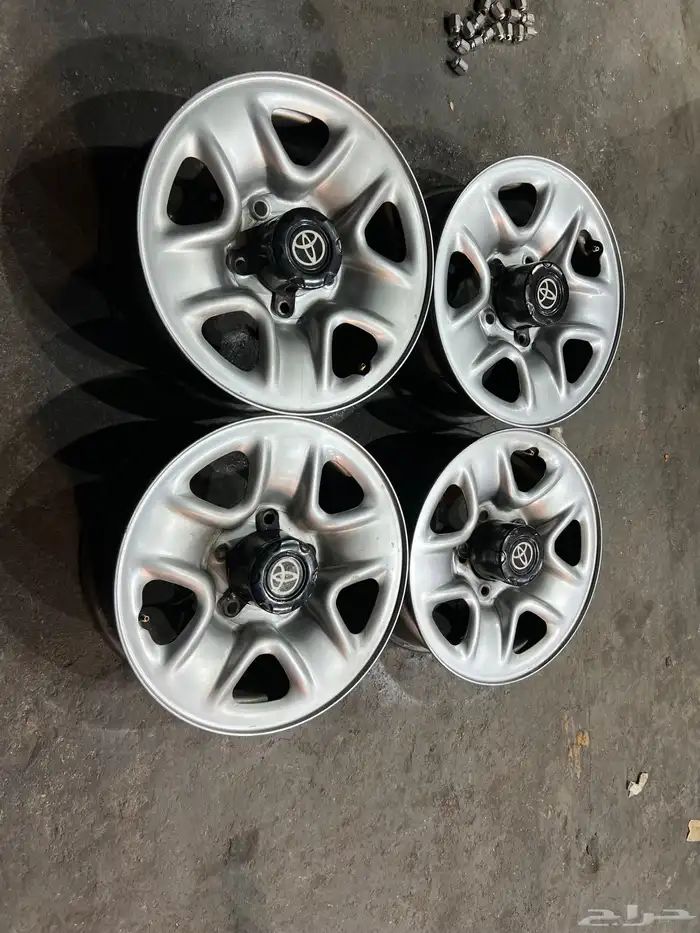 جنوط ديازلا مقاس 17مع أكواب وا صواميل 7 إنش اصلي وكالة 11