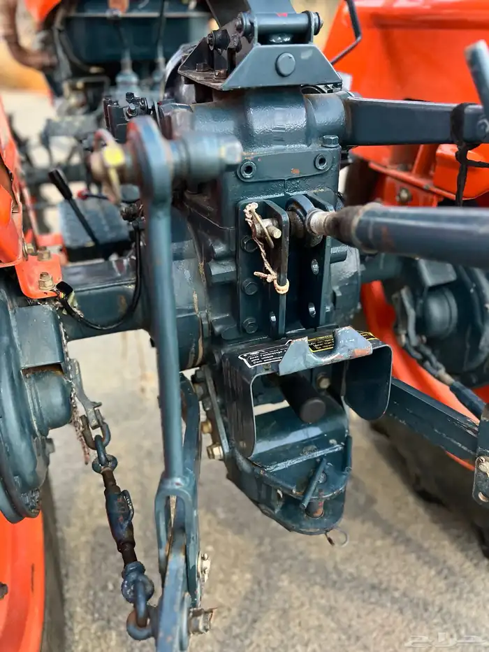 حراثة كابوتا L245 DT مخزنه 10