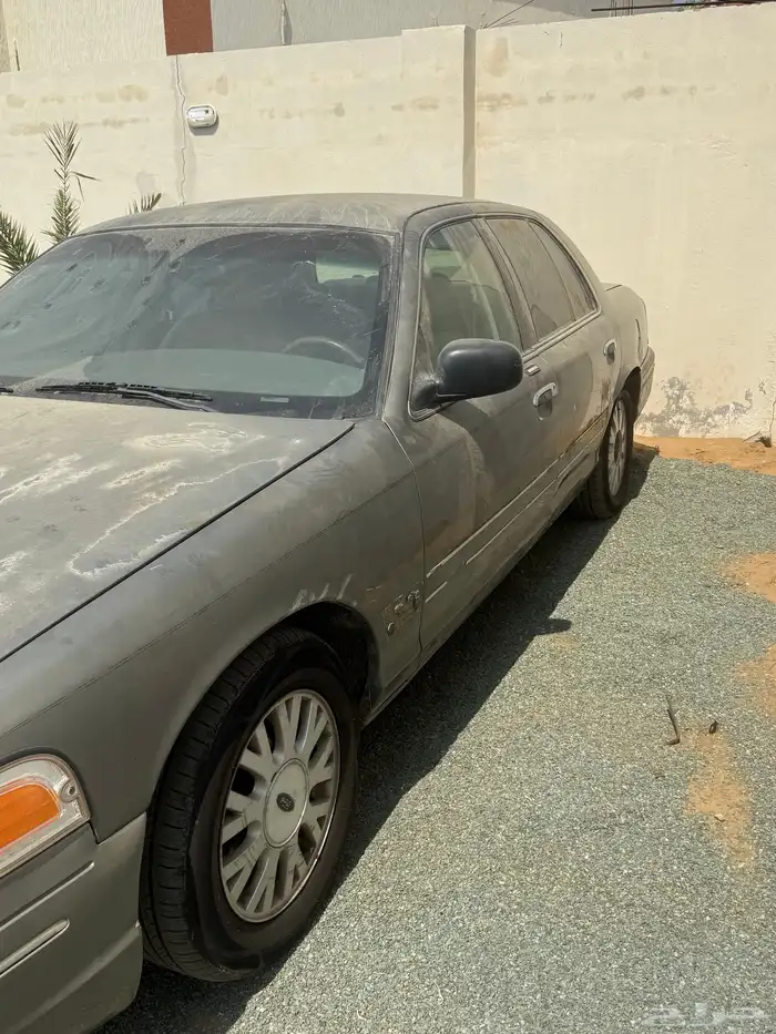 فورد فكتوريا 2003 2