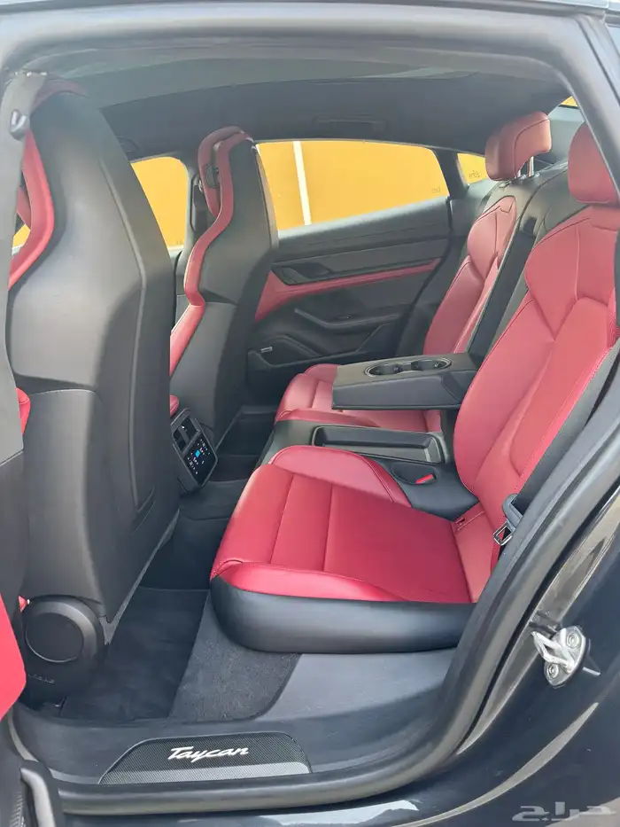 بورش تايكان GTS 2023 11