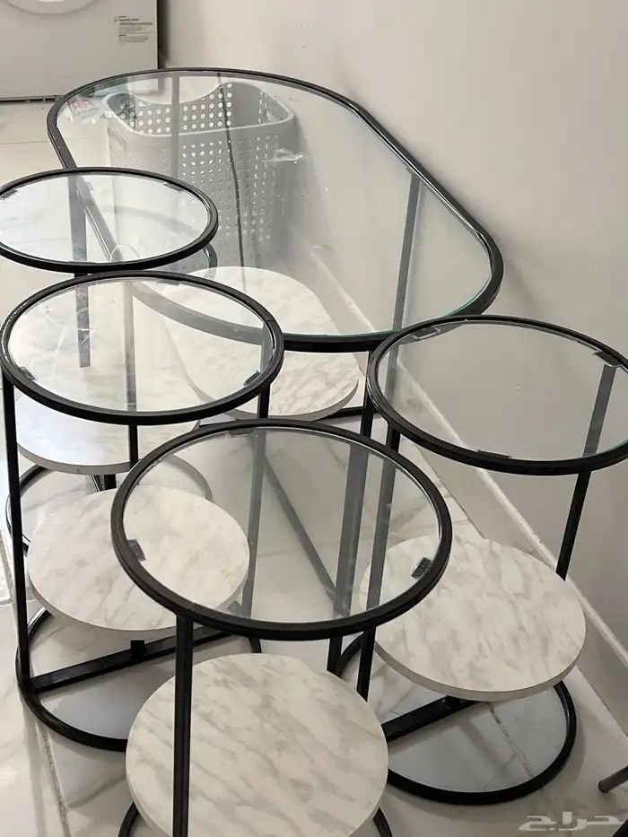 طاوله قهوه مع طاولات الخدمه 0