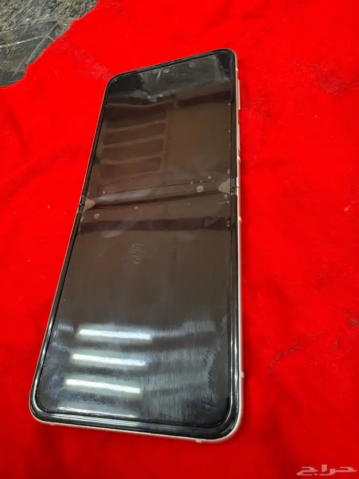 جوال zفليب 3 3