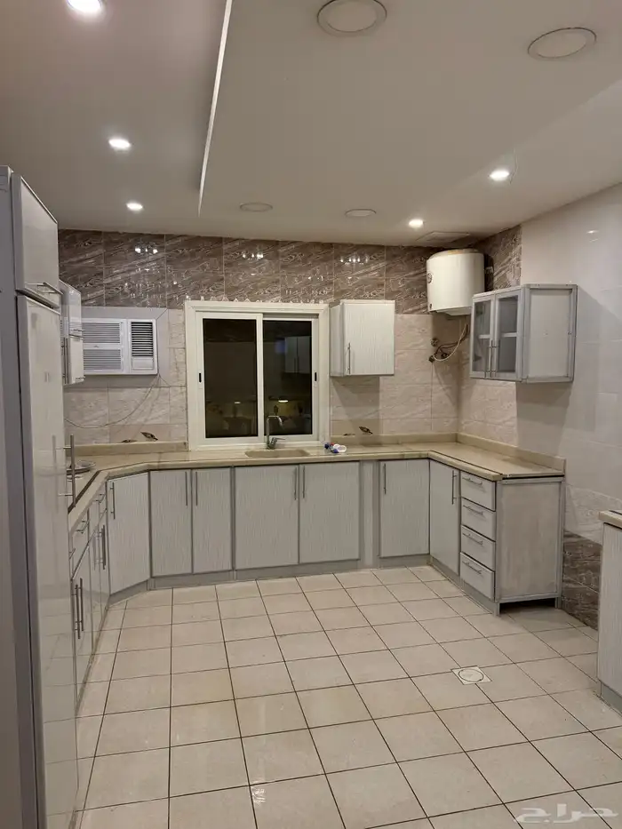 شقة عوائل مدخلين مكيفة 5