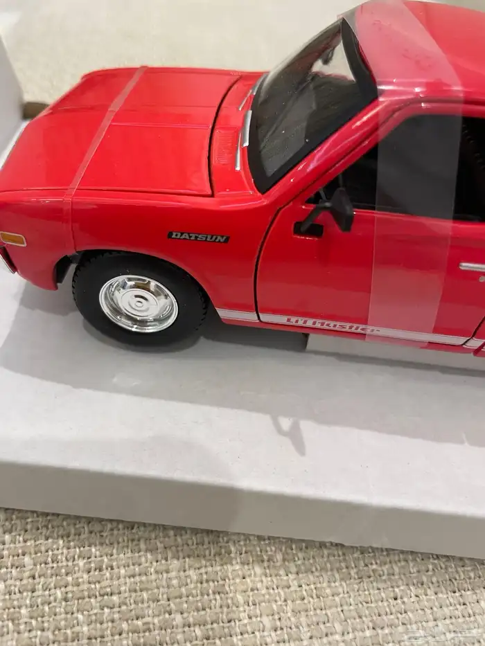 مجسم داتسون موديل 1973. 1