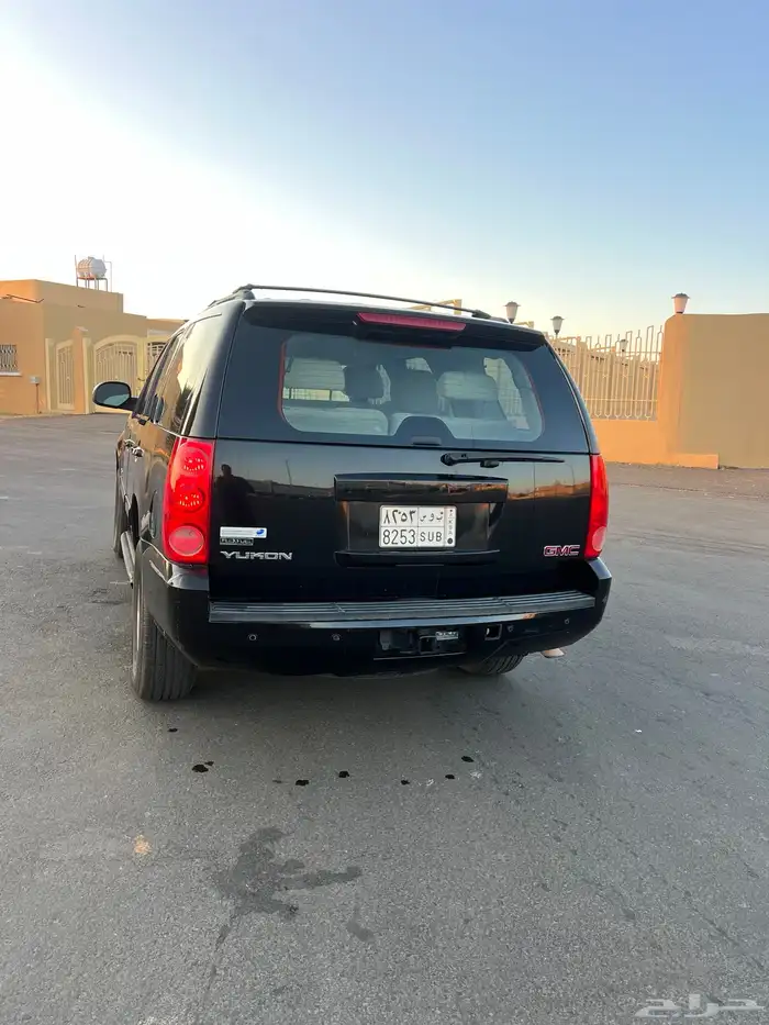 للبيع يوكن 2012 7