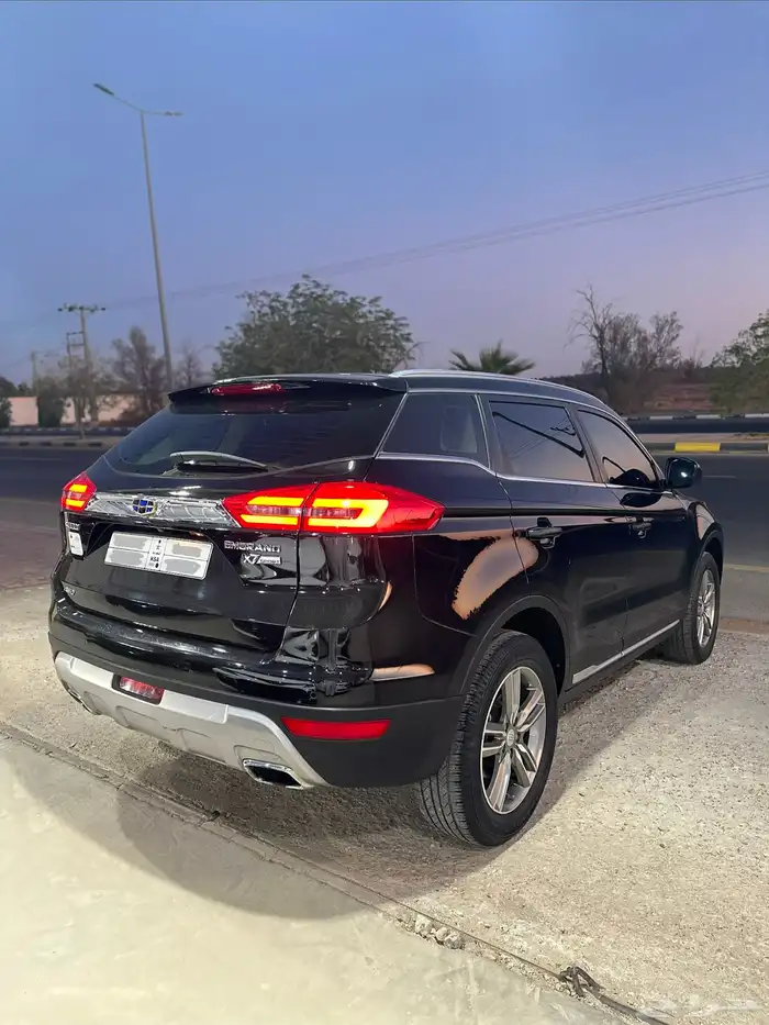 جيلي امقراند X7 2018 3