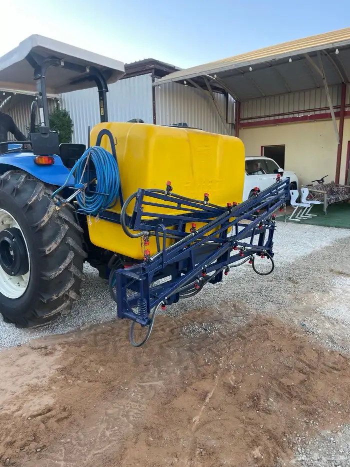 مرشه حراثه التقنيه 1000 لتر شبه جديده 0