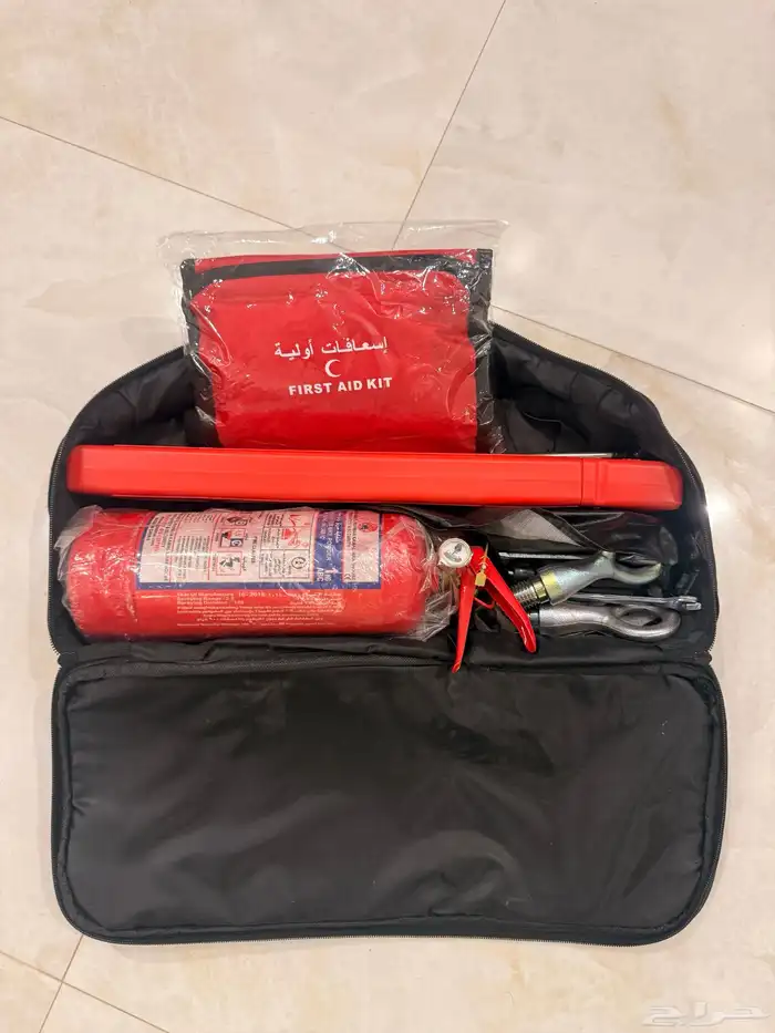 شنطه إسعافات سيارة مازدا 2